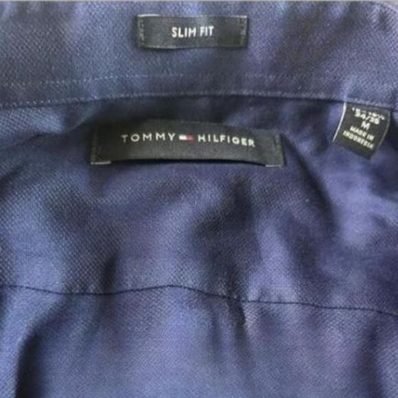 Tommy Hilfiger Men's Navy Blue Button Down Shirt Slim Fit M - Picture 3 of 3